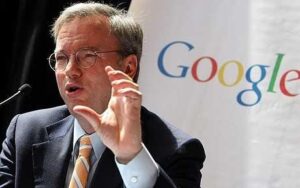 Google前董事長施密特說:人人都需要有一位教練!